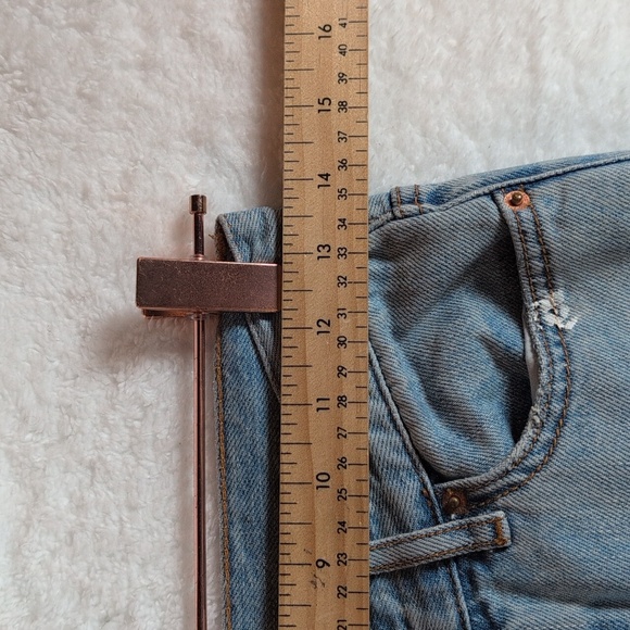 591-BDG Light Blue Slim Straight Jeans‎ - Picture 3 of 7